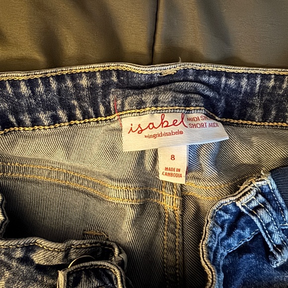 Dark wash maternity jeans - Picture 2 of 2